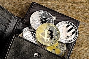 Kryptowährungen: Bitcoin (BTC), und diverse Altcoins wie Ethereum (ETH), Ripple (XRP), IOTA, Litecoin (LTC)