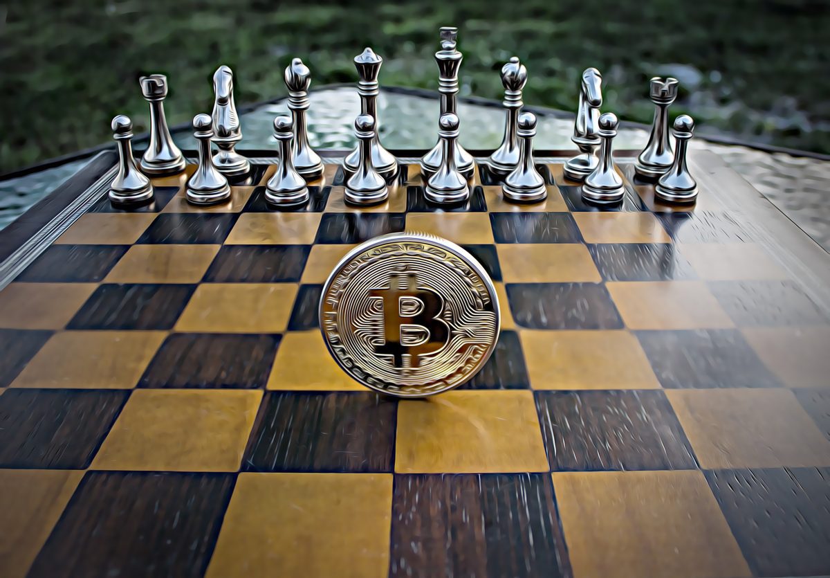 Bitcoin Strategie: BTC Coin steht Schacharmee gegenüber
